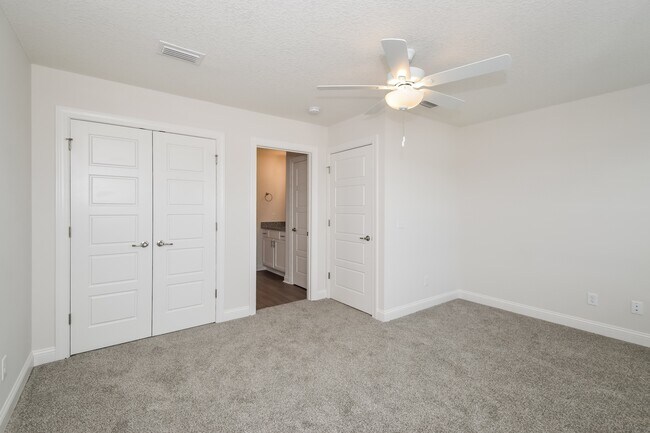 Building Photo - 1154 Walker Point Wy