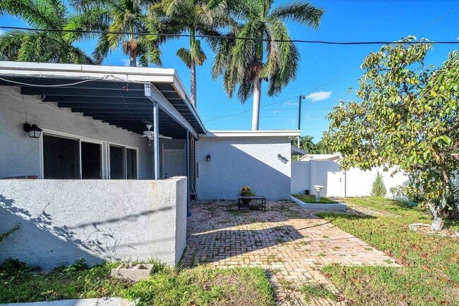 Building Photo - Beautiful Hollywood home in quiet neighborhood