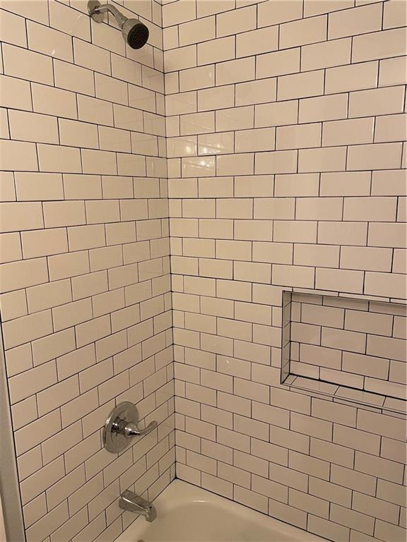 Building Photo - 105 Meteor Dr