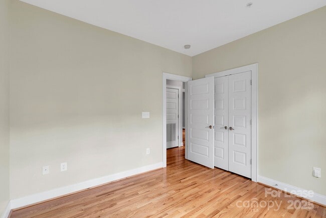 Building Photo - 336 Magnolia Ave