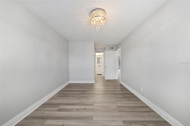 Building Photo - 4300 Hector Ct