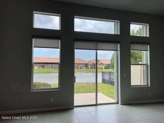 Building Photo - 89 Redondo Dr