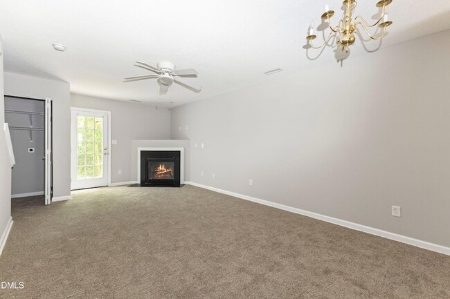 Building Photo - 3358 Tarleton W