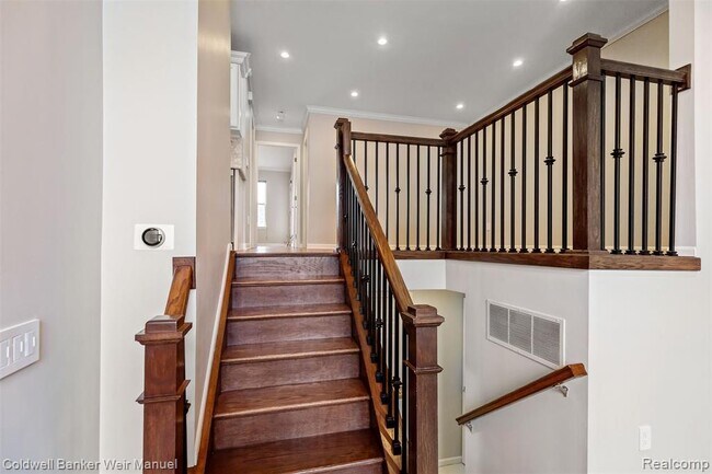 Building Photo - 1566 Maryland Club Dr