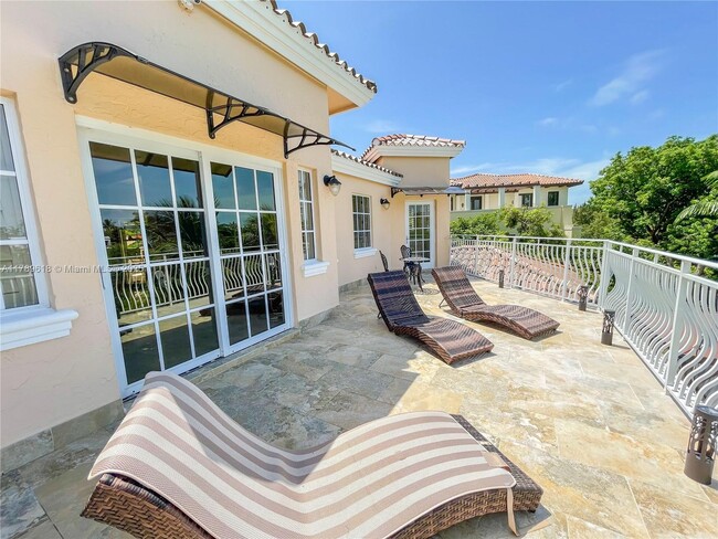 Building Photo - 194 Caoba Ct