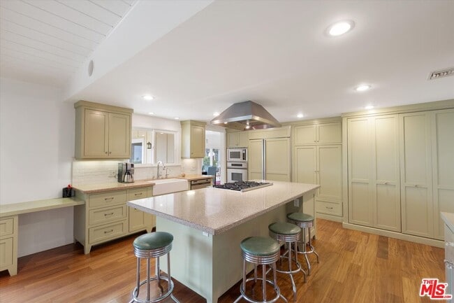 Building Photo - 1324 El Hito Cir