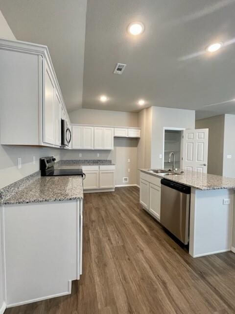 Building Photo - 505 Ashwood St