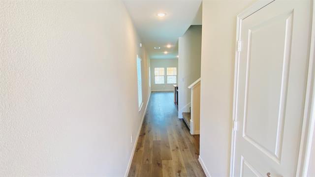 Building Photo - 3916 Lynx Ct
