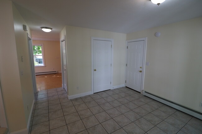 Building Photo - 38 Storer St