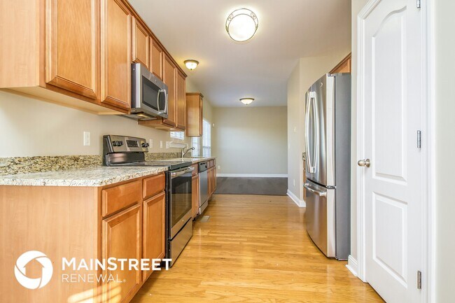 Building Photo - 6960 Scarlet Ridge Dr