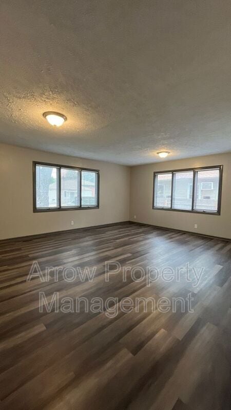 Building Photo - 4902 Madison Ave