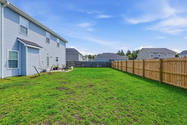 Building Photo - 1597 Longleaf Ct