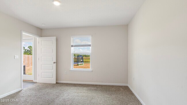 Building Photo - 7208 Madison Sq Dr
