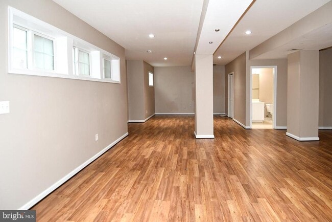 Building Photo - 13039 Quate Ln