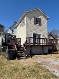 Building Photo - 2 Bedroom House in Scott Twp