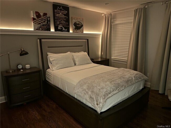 Building Photo - 395 Columbus Ave