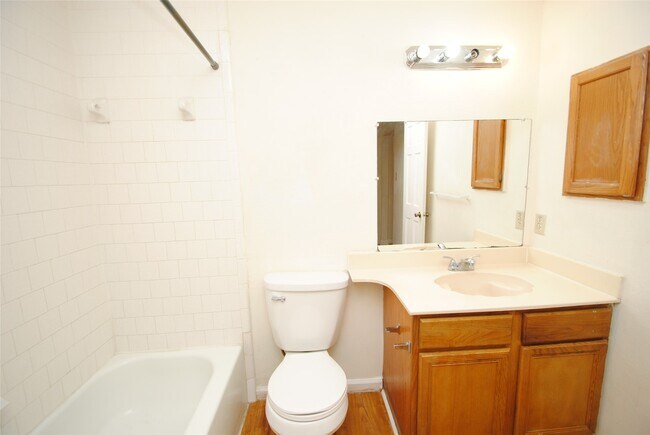 Building Photo - 6443 Marinwood Dr