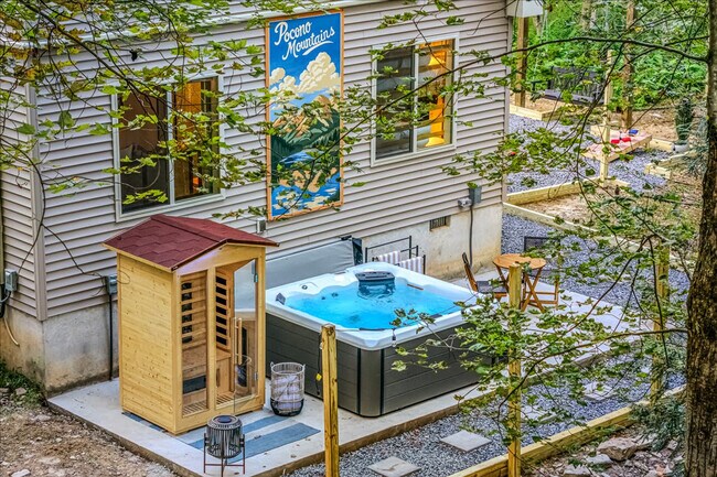 Building Photo - 109 Rising Sun Ct