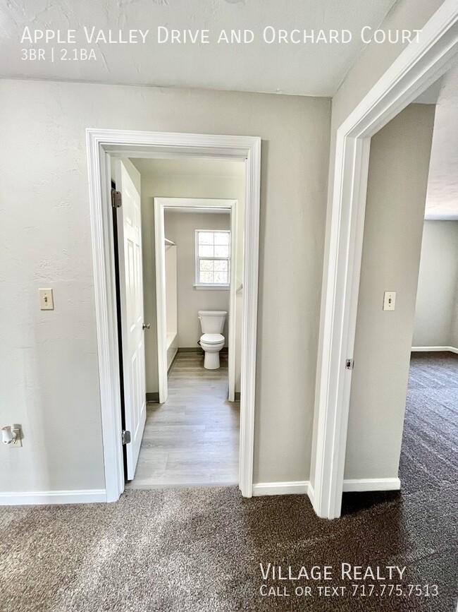 Building Photo - 910 Apple Valley Dr