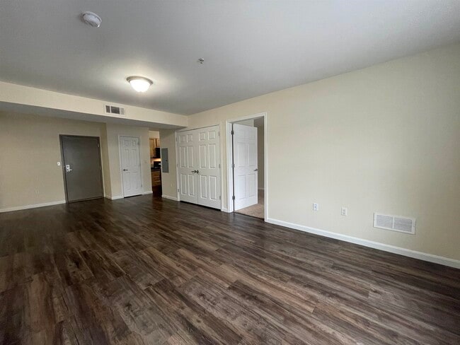 Building Photo - 20 Sentinel Court