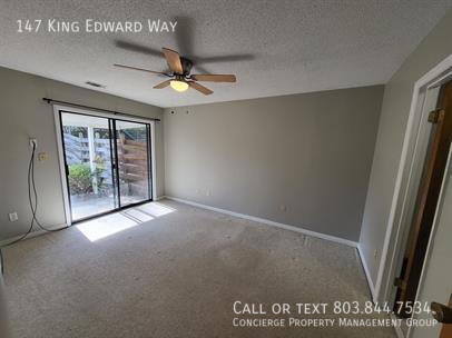 Building Photo - 147 King Edward Way