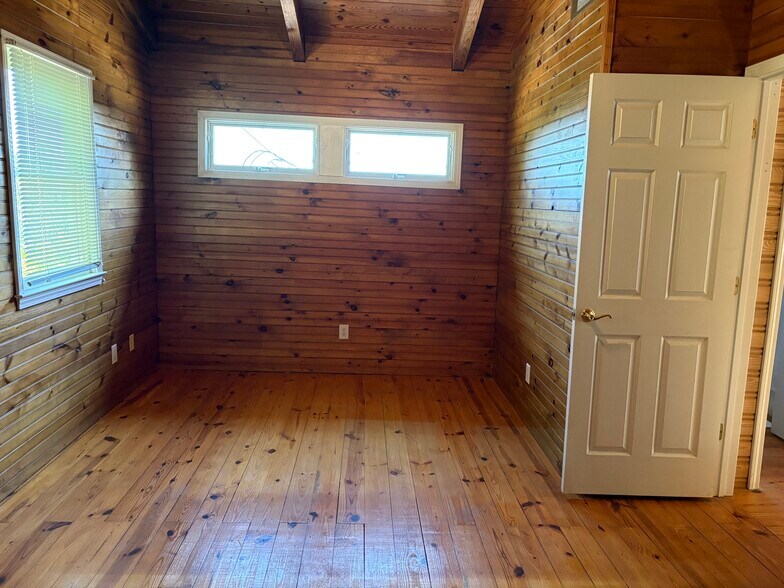 Second bedroom - 86 Yonah Vw