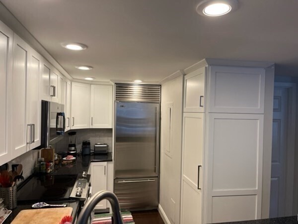 Building Photo - 47 Harvard St