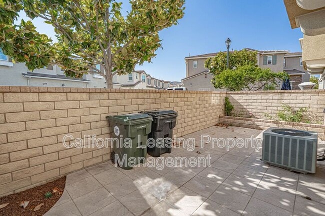 Building Photo - 23939 Brescia Dr