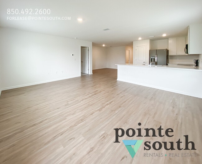 Building Photo - 4631 Carlstrom Ln