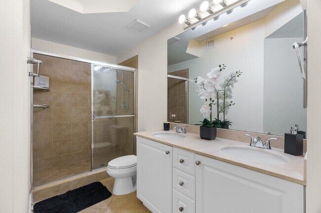 Building Photo - 1108 Renaissance Way