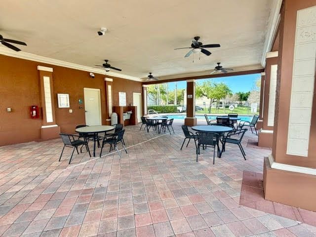 Building Photo - 709 Fortanini Cir