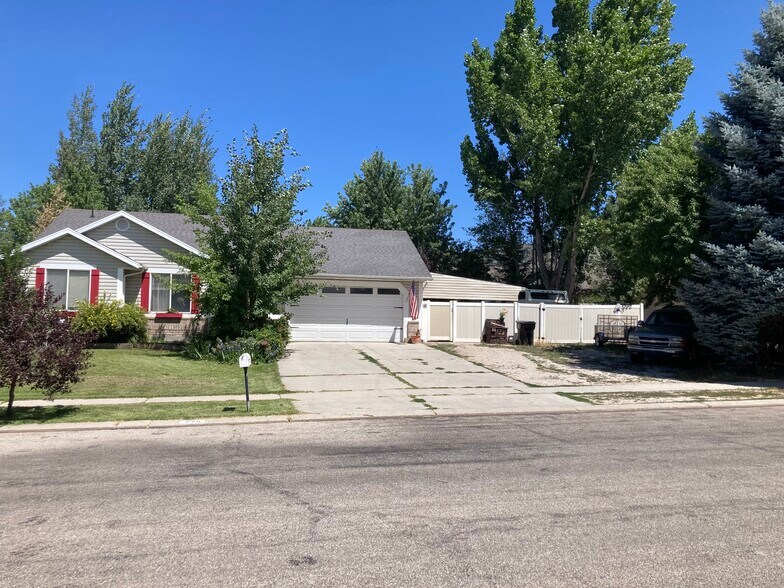 Quiet & clean. Safe, beautiful Heber city. - 975 E 320 N