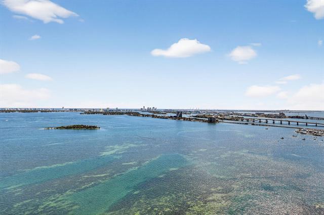 Building Photo - 701 NE 23rd St