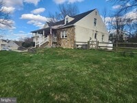 Building Photo - 1507 Easton Rd