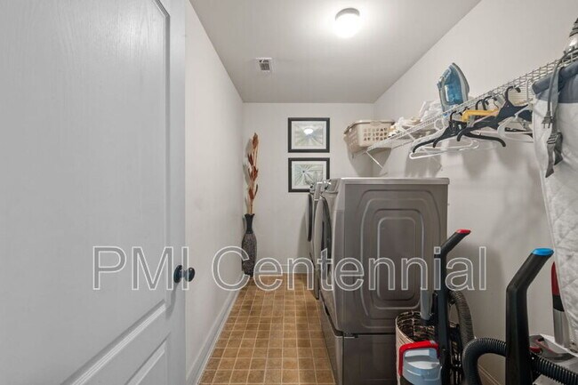 Building Photo - 669 Sportsman Ln