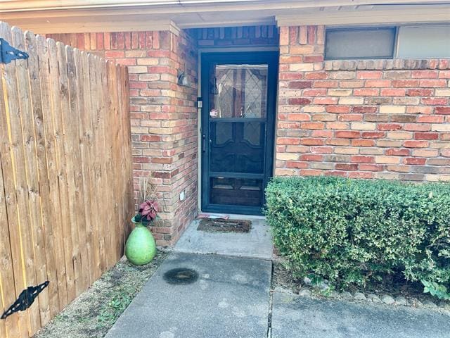 Building Photo - 1318 Mission St