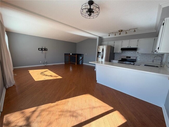 Building Photo - 11941 69th Ave N