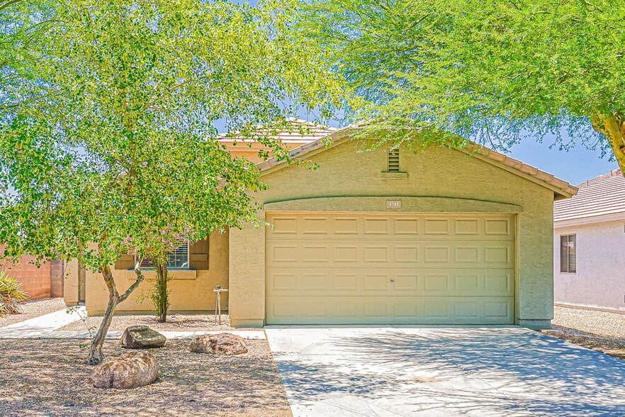 Primary Photo - 1741 W Desert Mountain Dr