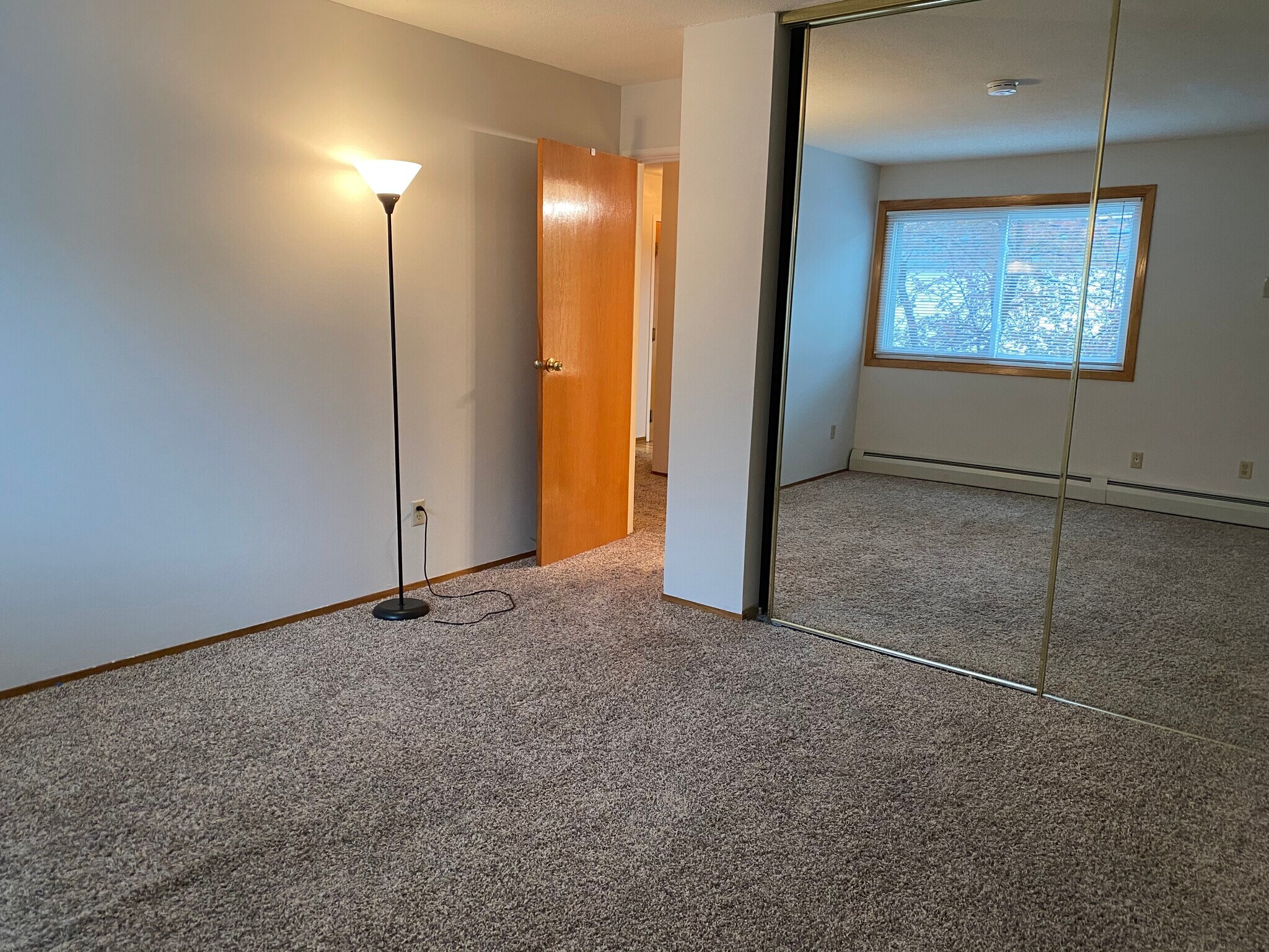 Building Photo - 12852 Nicollet Ave