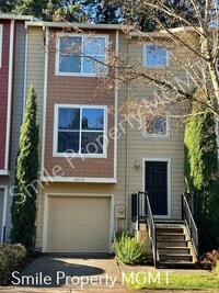 Building Photo - townhouse
