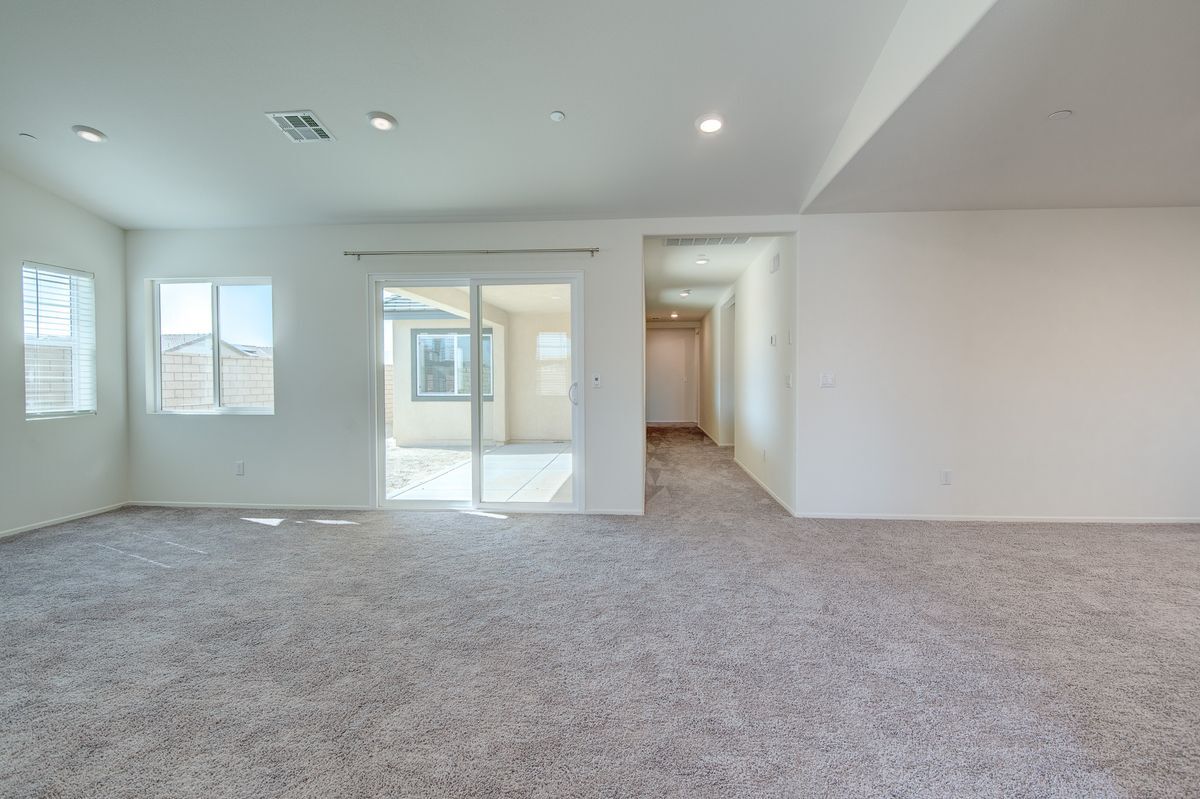 Building Photo - 67459 Rio Madre Dr