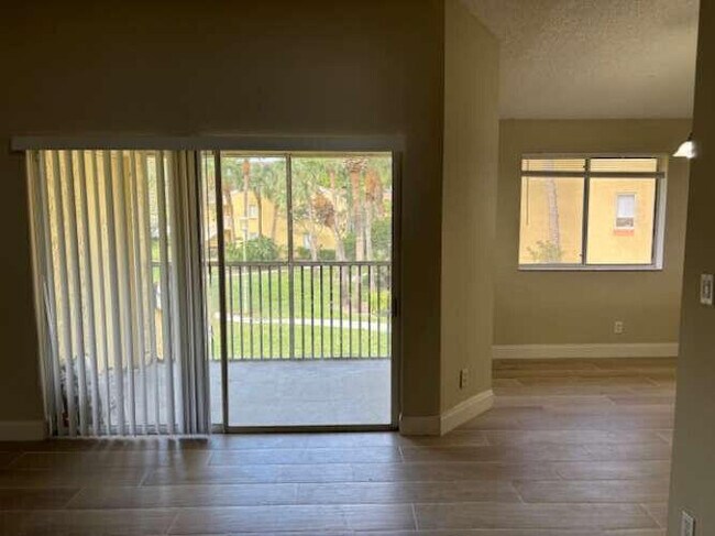 Building Photo - 1088 Coral Club Dr