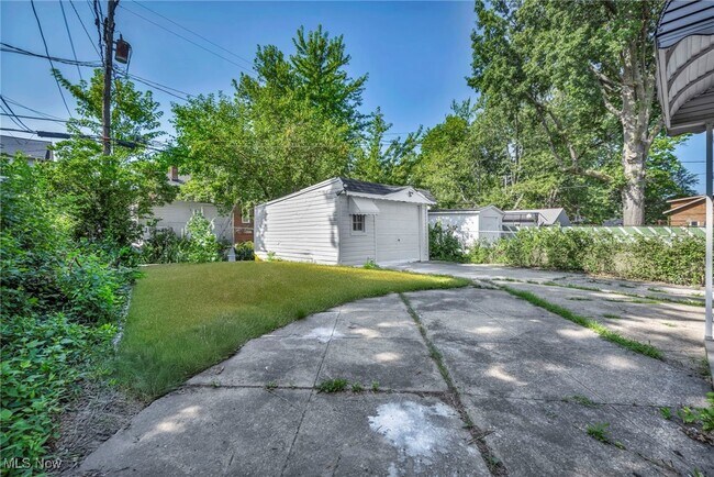 Building Photo - 20270 Ardwell Dr