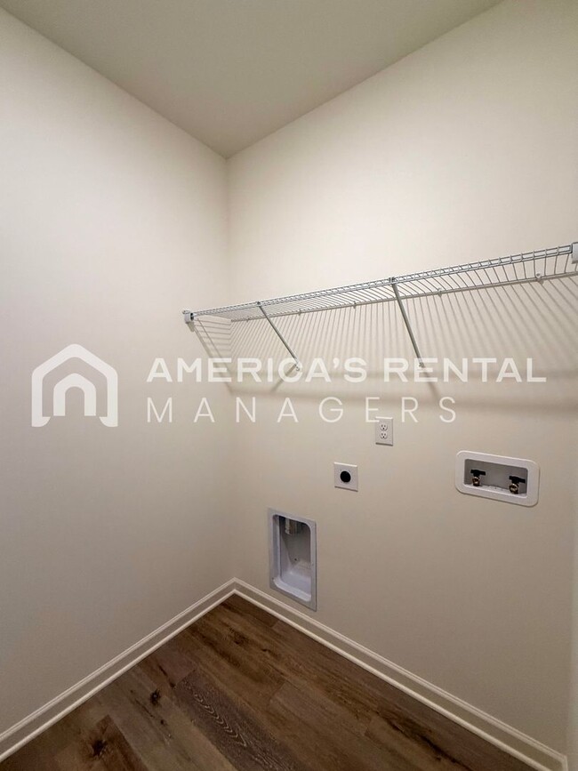 Building Photo - New Construction Home for Rent in Kimberly...