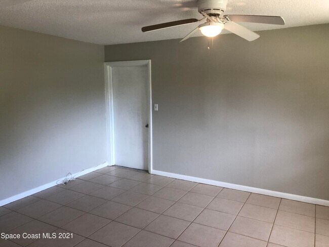 Building Photo - 760 Unity Dr