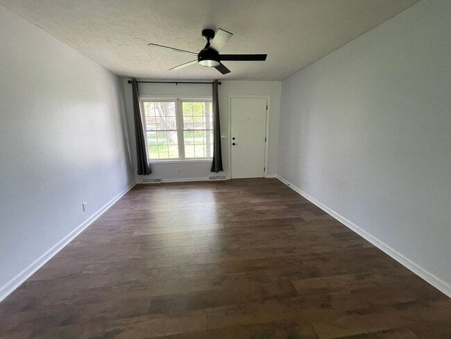 Building Photo - Great Location in Nixa!