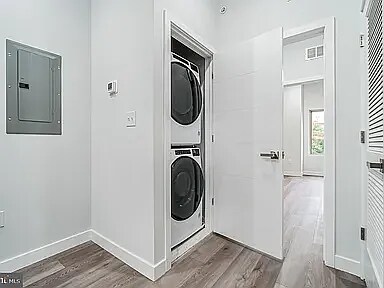 Building Photo - 2212 N Marshall St