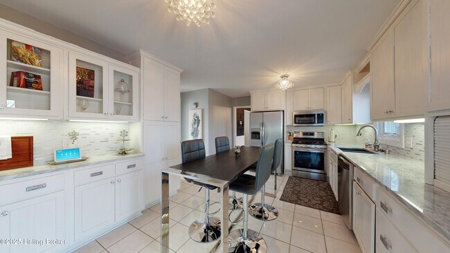 Building Photo - 8116 Montero Dr