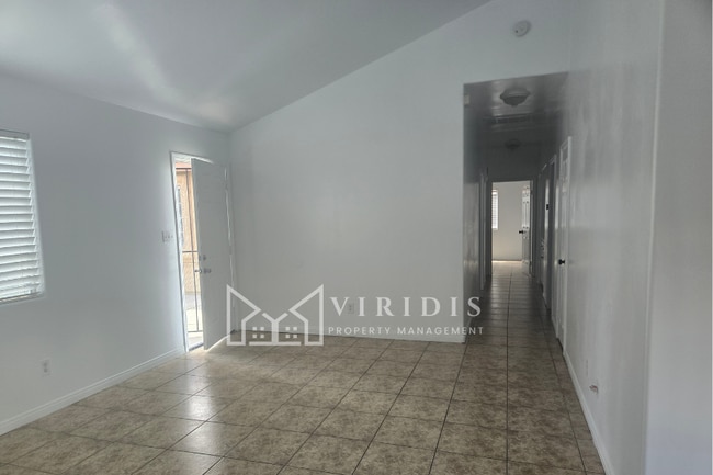 Building Photo - 5020 Trabuco Canyon Dr