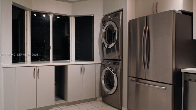 Building Photo - 13302 SW 152nd St